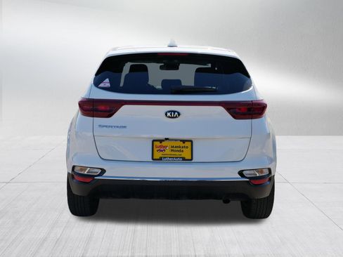 Used 2021 Kia Sportage LX AWD/4WD image 6