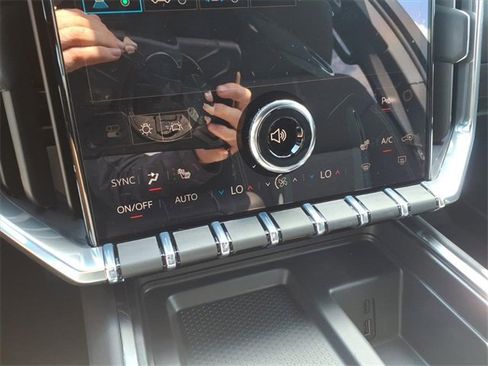 New 2026 GMC Acadia Elevation w/ LPO, Floor Liner Package image 18