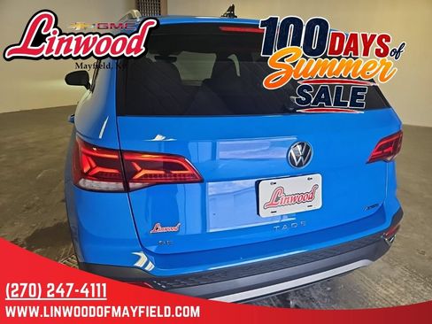 Used 2022 Volkswagen Taos SE AWD/4WD image 4