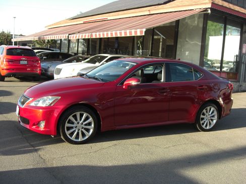 Used 2009 Lexus IS 250 AWD image 3