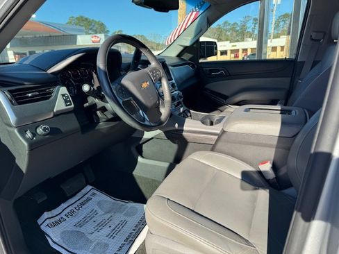 Used 2016 Chevrolet Tahoe LT image 9