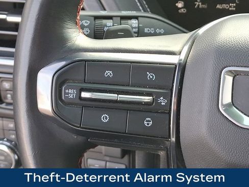 Used 2025 GMC Yukon XL AT4 Ultimate w/ LPO, Floor Liner Package image 26