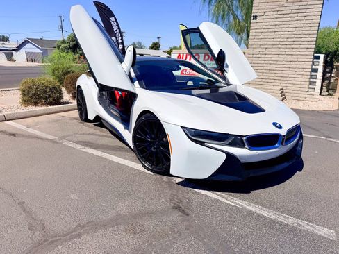 Used 2015 BMW i8 AWD/4WD image 1