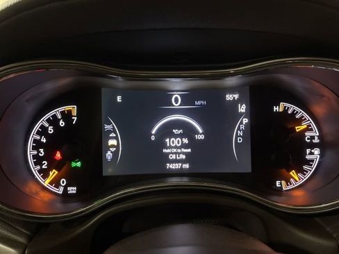 Used 2021 Jeep Grand Cherokee Overland image 29