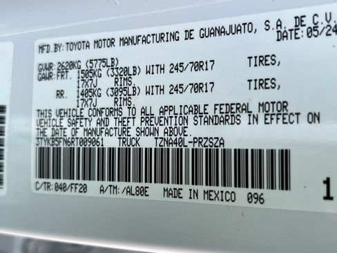 Used 2024 Toyota Tacoma SR5 w/ SR5 Upgrade Package RWD image 27