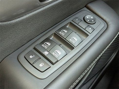 New 2026 Chrysler Voyager LX image 23