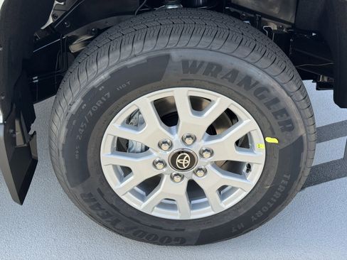 New 2026 Toyota Tacoma SR5 RWD image 15