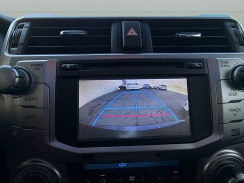 Used 2014 Toyota 4Runner Limited image 23