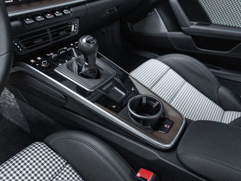 Certified 2023 Porsche 911 Sport Classic RWD image 28