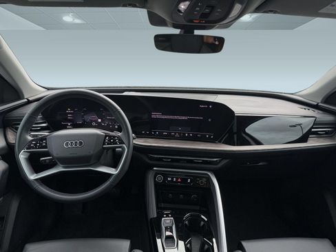 Certified 2025 Audi Q5 Premium w/ Premium Plus AWD/4WD image 16