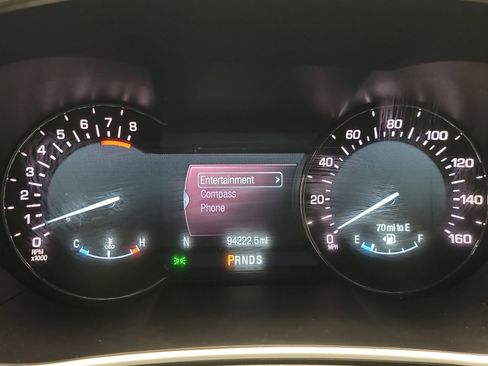 Used 2016 Lincoln MKX Premiere w/ Cargo Accessories Package image 19