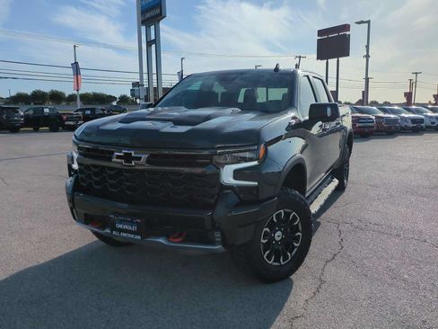Used 2026 Chevrolet Silverado 1500 ZR2 AWD/4WD image 1