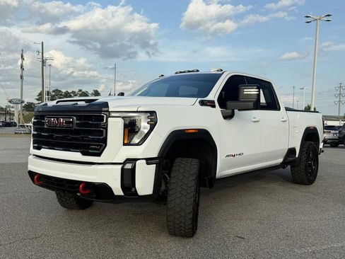 Used 2024 GMC Sierra 2500 AT4 w/ AT4 Premium Plus Package AWD/4WD image 1