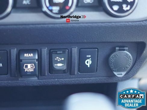 Used 2018 Toyota Tacoma TRD Sport w/ Technology Package RWD image 37