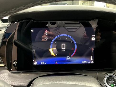 Used 2026 Chevrolet Trax ACTIV w/ Sunroof Package FWD image 13