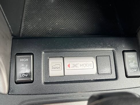 Used 2018 Subaru Forester 2.5i Premium AWD/4WD image 18