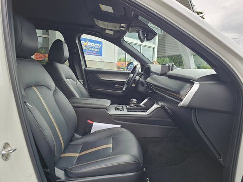 Used 2024 MAZDA CX-90 Plug-In Hybrid w/ Premium Plus AWD/4WD image 12