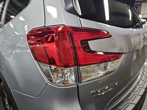Used 2024 Subaru Forester Limited w/ Convenience Package AWD/4WD image 36