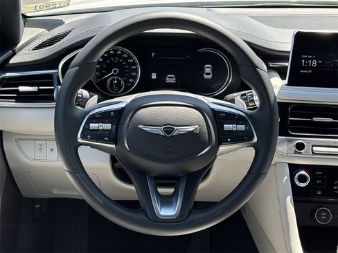 New 2025 Genesis G70 2.5T image 24