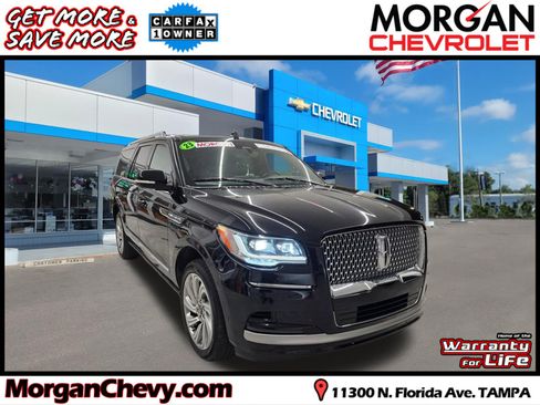 Used 2023 Lincoln Navigator L Reserve AWD/4WD image 1