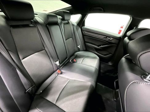 Used 2021 Honda Accord Sport image 35
