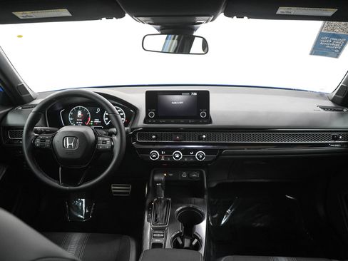 Used 2024 Honda Civic Sport image 13