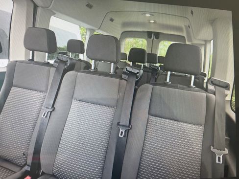 Used 2025 Ford Transit 350 XLT RWD image 9