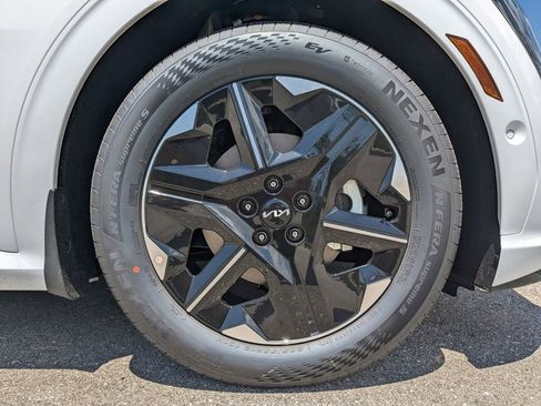 New 2025 Kia EV6 GT-Line RWD image 13