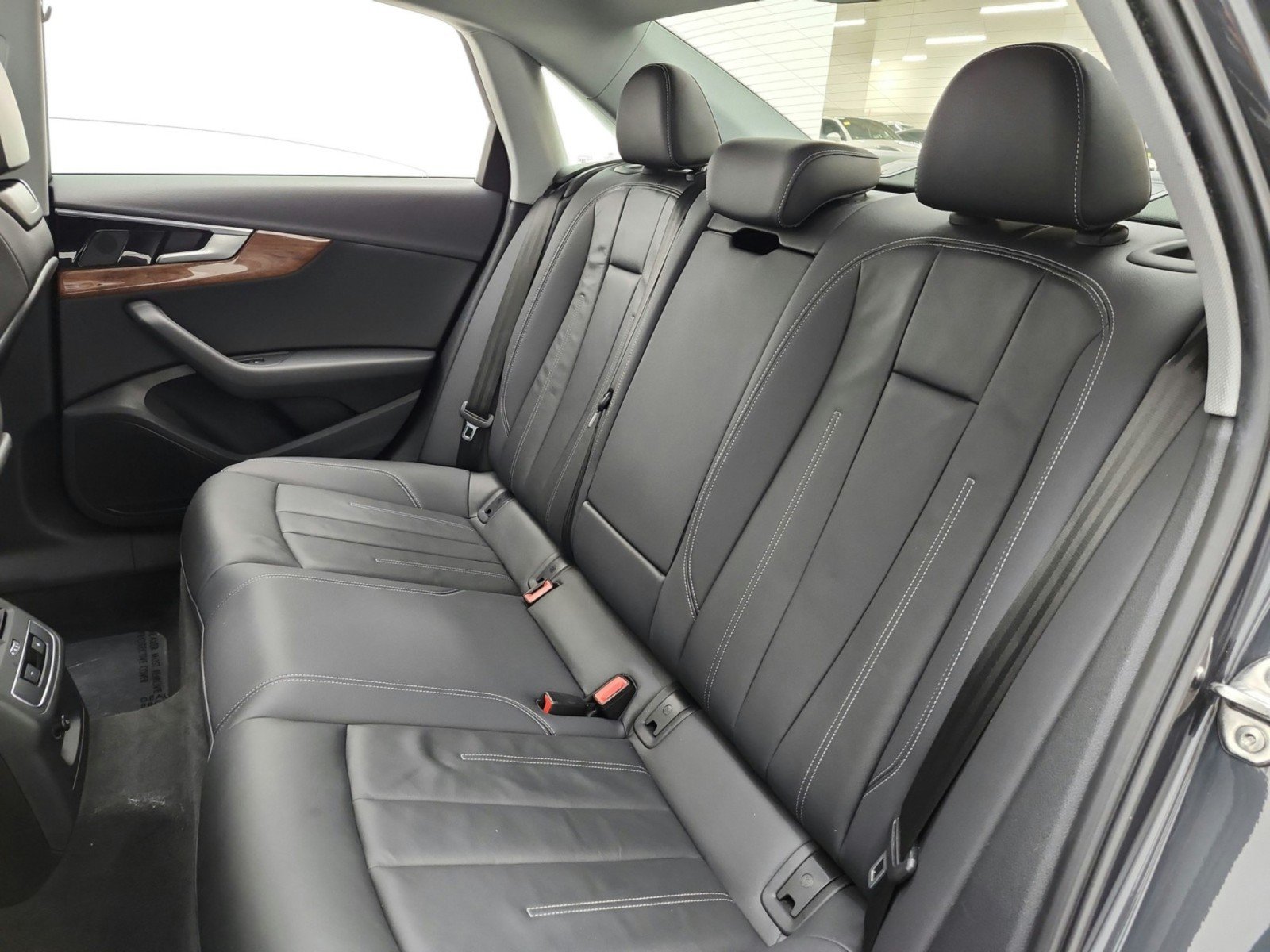 Used 2023 Audi A4 2.0T Premium w/ Convenience Package AWD/4WD image 13