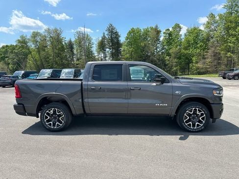 New 2026 RAM 1500 Laramie AWD/4WD image 6