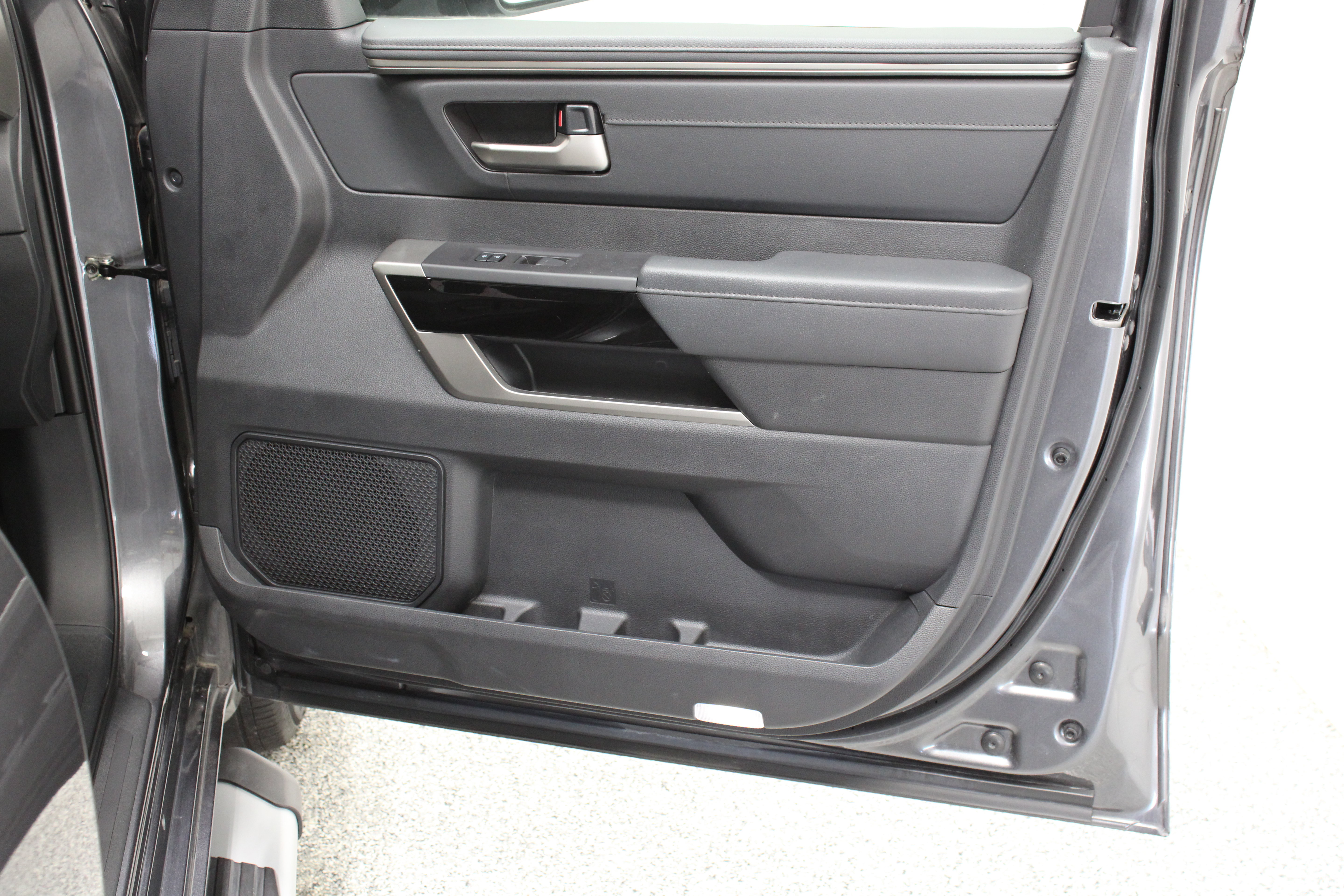 Used 2023 Toyota Tundra Limited RWD image 37