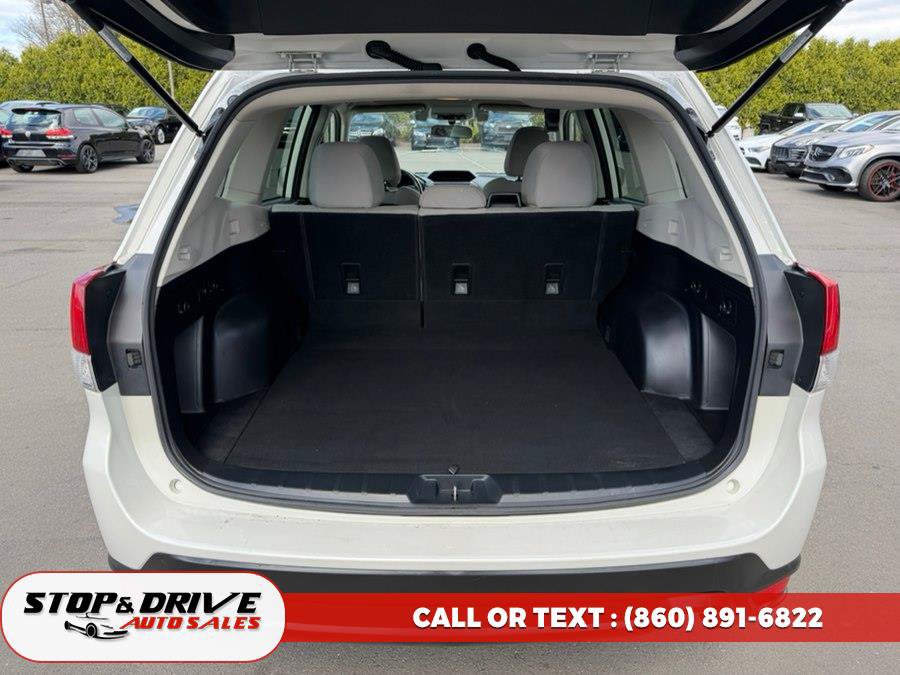 Used 2020 Subaru Forester Premium AWD/4WD image 19