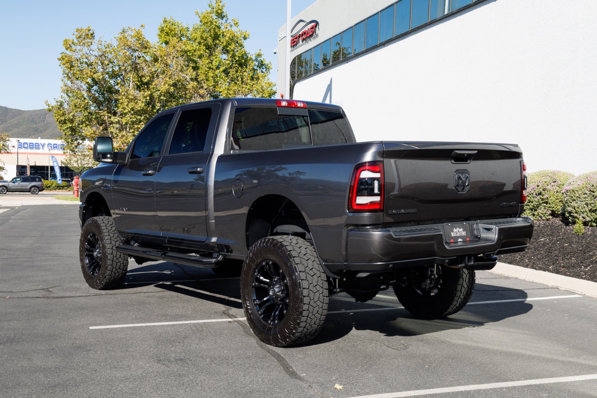 Used 2024 RAM 2500 Laramie w/ Night Edition AWD/4WD image 5