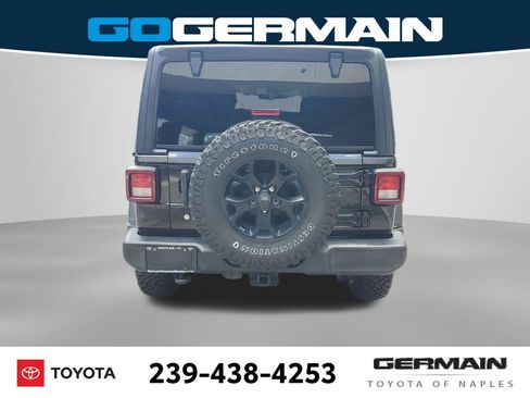 Used 2020 Jeep Wrangler Sport AWD/4WD image 11