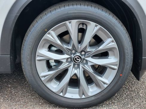 New 2026 MAZDA CX-90 3.3 Turbo w/ Preferred Package AWD/4WD image 30