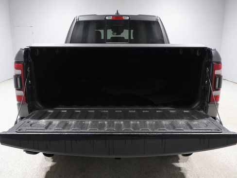 Used 2022 RAM 1500 Laramie AWD/4WD image 4