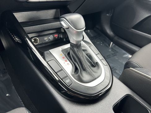 Used 2023 Kia Forte GT-Line w/ GT-Line Technology Package image 21