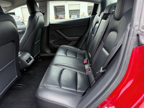 Used 2023 Tesla Model 3 Standard Range image 21