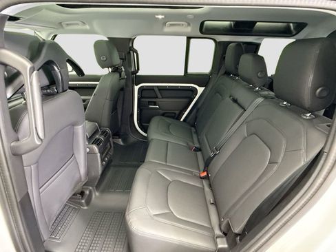 Certified 2025 Land Rover Defender 110 S image 20