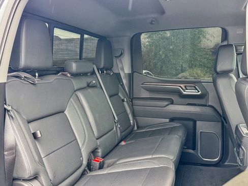 Used 2023 GMC Sierra 1500 SLT w/ SLT Premium Package image 20