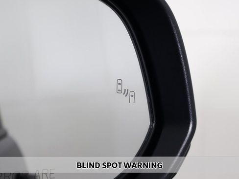 Used 2025 Toyota 4Runner TRD Off-Road image 4