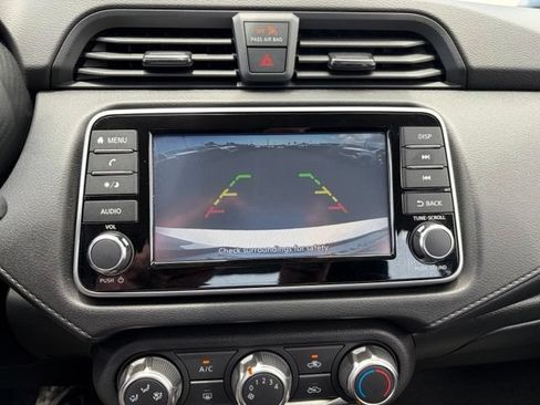 Used 2025 Nissan Versa S w/ Trunk Package FWD image 23