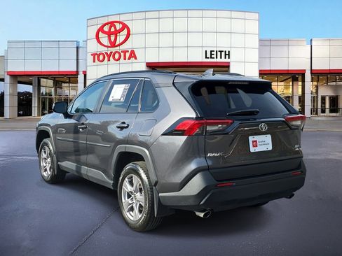 Certified 2022 Toyota RAV4 XLE image 7