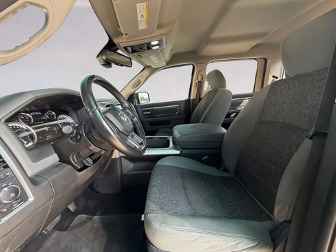 Used 2019 RAM 1500 Lone Star RWD image 10
