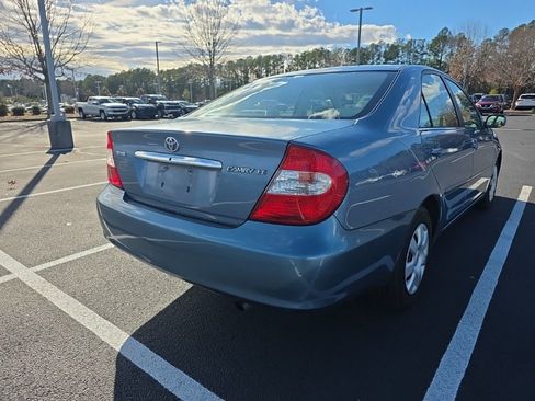 Used 2004 Toyota Camry LE image 7