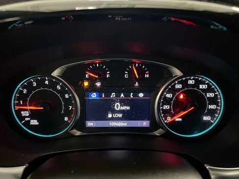 Used 2023 Chevrolet Traverse LT AWD/4WD image 12