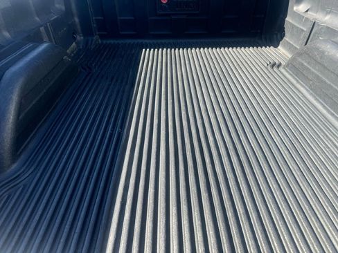 Used 2003 Chevrolet Silverado 1500 LS image 6