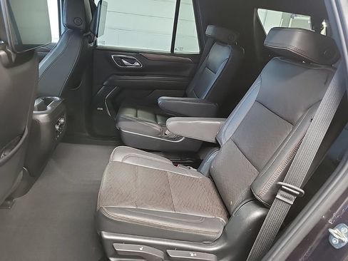 Used 2023 Chevrolet Tahoe High Country w/ Advanced Technology Package AWD/4WD image 4