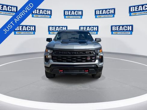 Used 2025 Chevrolet Silverado 1500 Custom Trail Boss AWD/4WD image 3