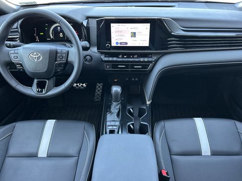Certified 2025 Toyota Camry SE w/ Convenience Package FWD image 13